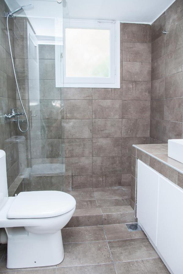 Sunny And Minimal Apt In Glyfada With 3 Bdrm Atina Dış mekan fotoğraf
